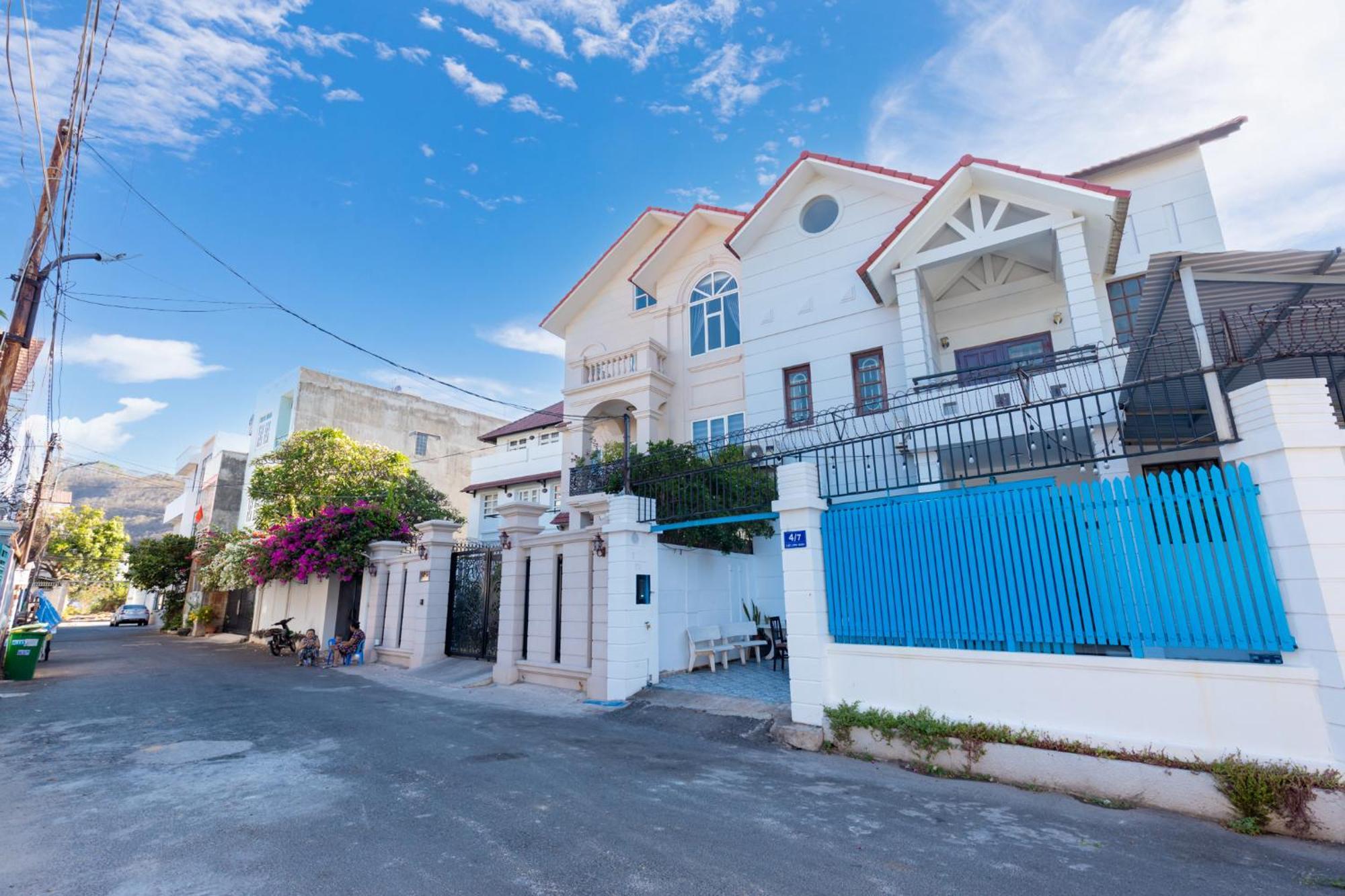 Villa Ho Boi 47 - Gan Bien Bai Sau - Phong Khach Co May Lanh Vung Tau Exterior photo